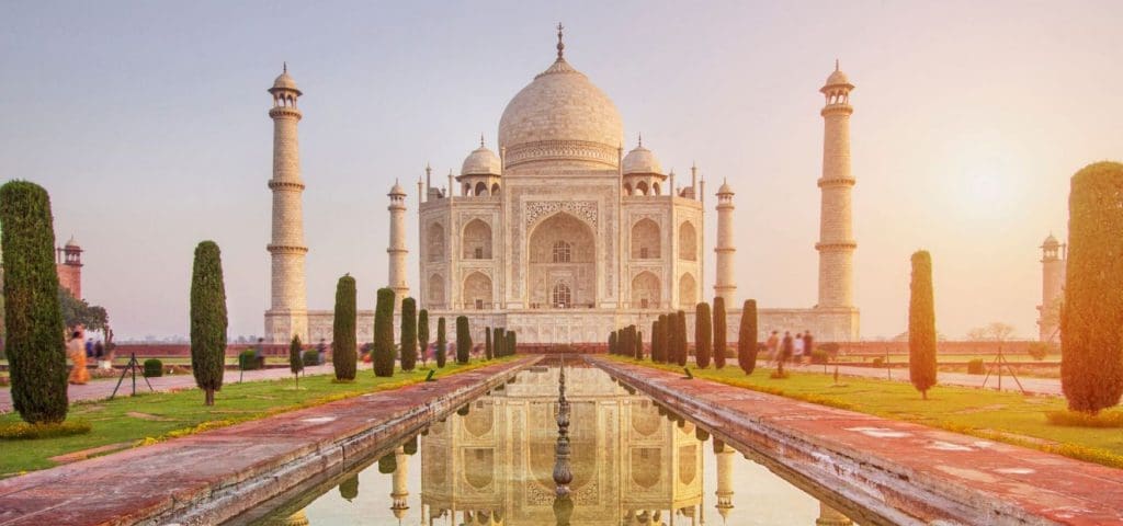  Ancient monuments to visit in India Taj Mahal