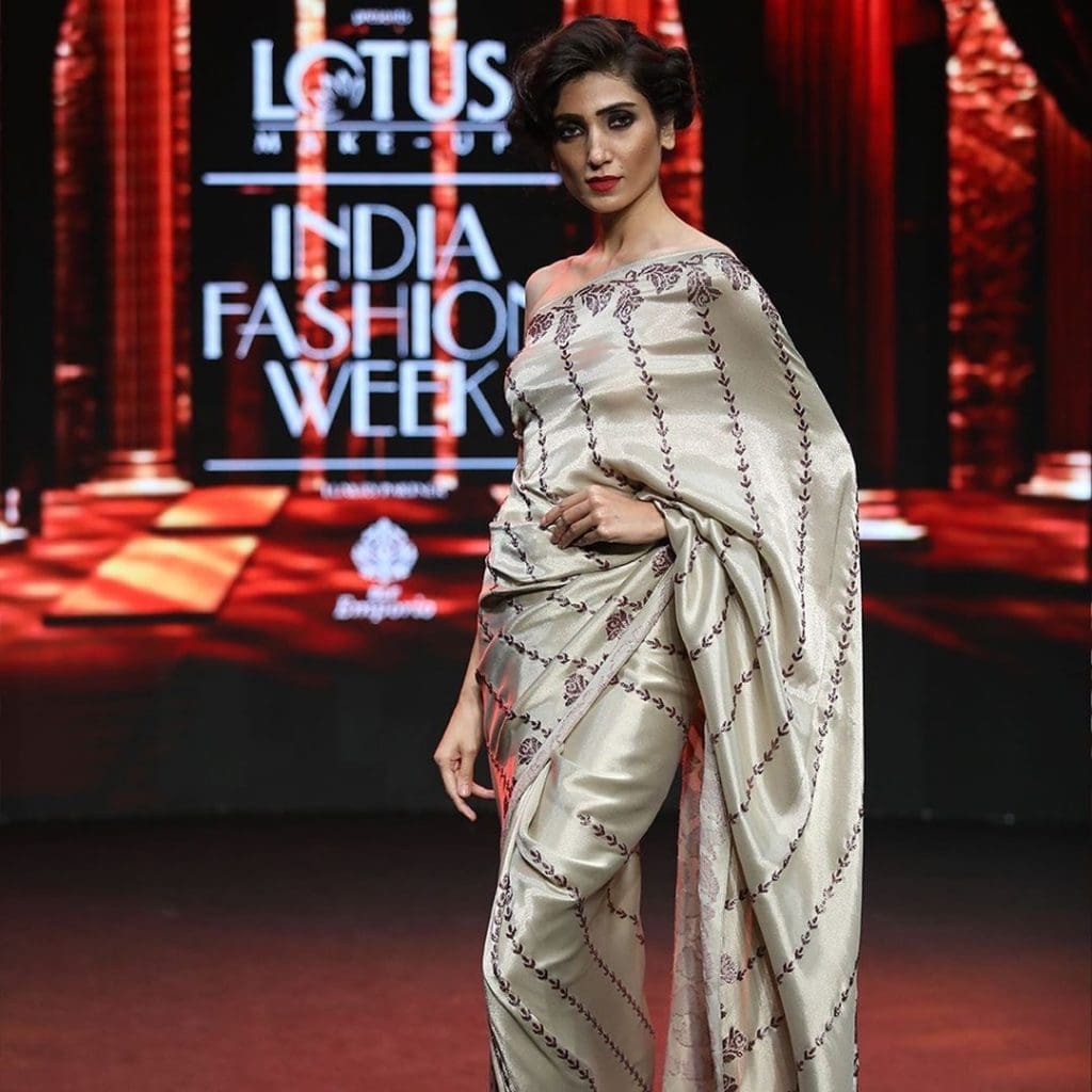 IMG 5515 Ravi Bajaj 60/70s throwback makes it big at phygital India Fashion Week