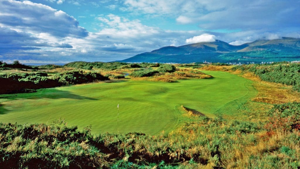 Royal County Down GC Staff 5 best golf courses to play in India