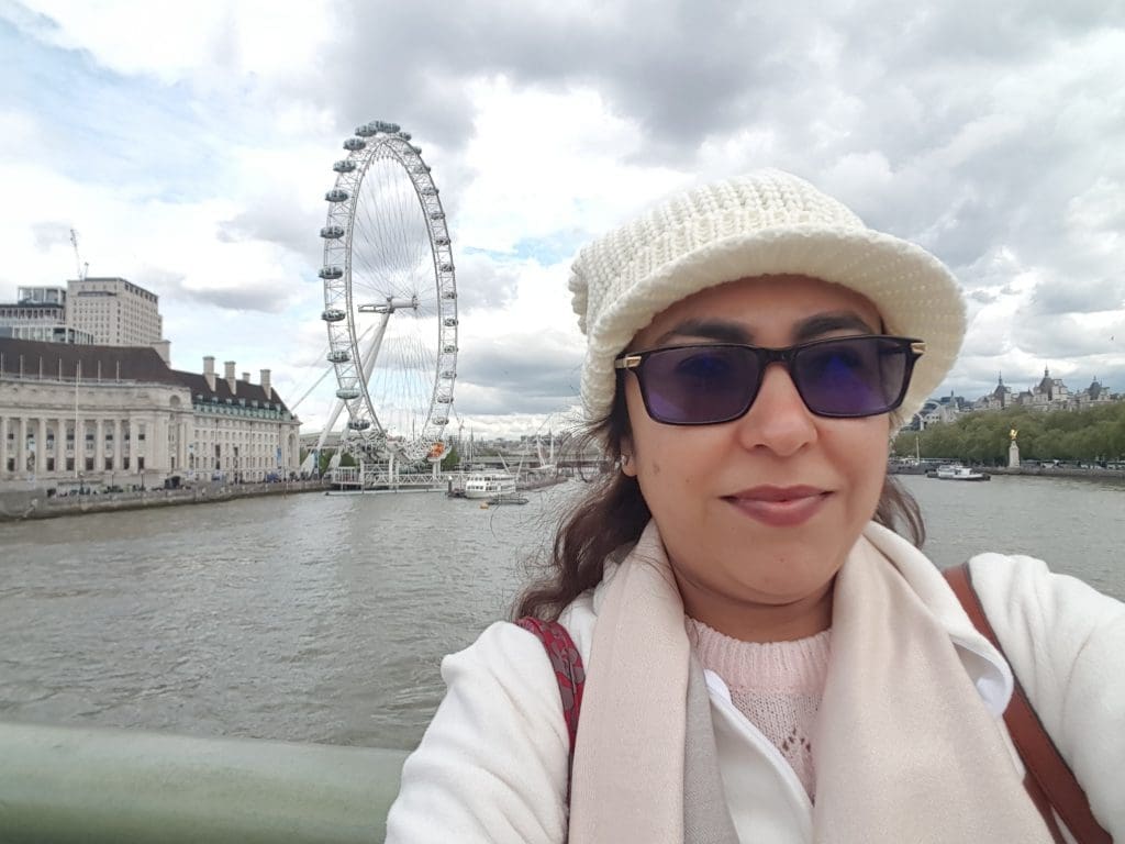 Travelling London 1 Ritu Bhatia Kler : A journey of a 1000 miles must begin with a single step