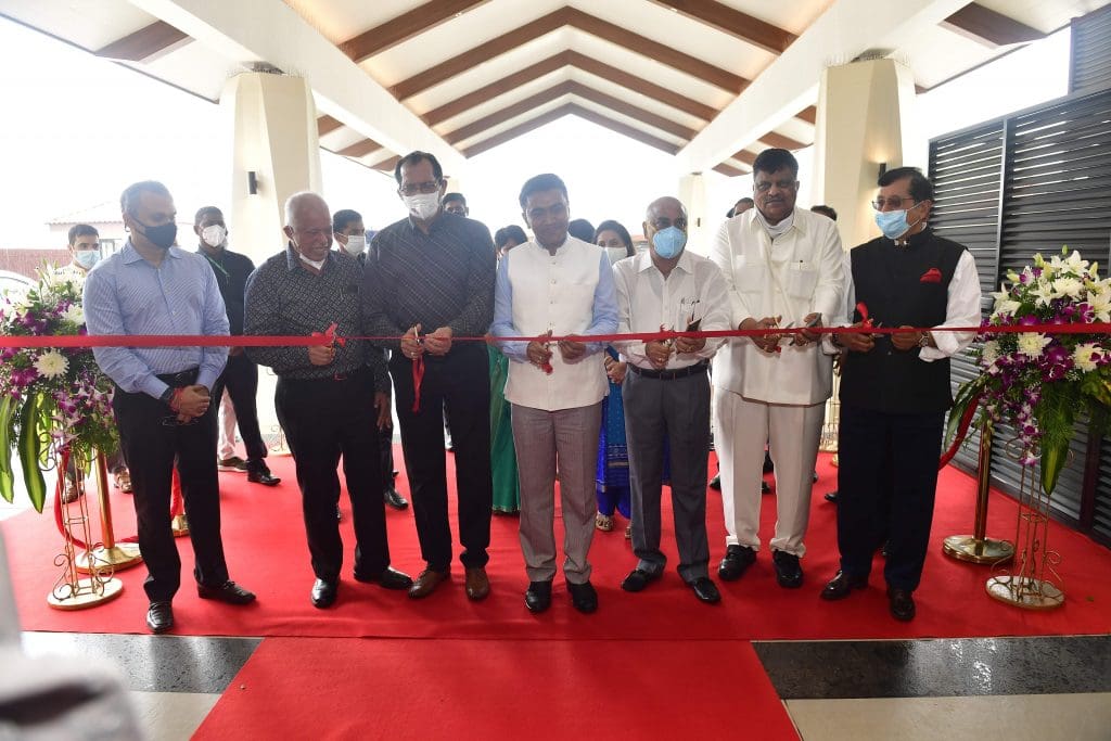 Fairfield by Marriott Benaulim launch - ribbon cutting by Dr Pramod Sawant, Chief Minister, Goa and other delegates