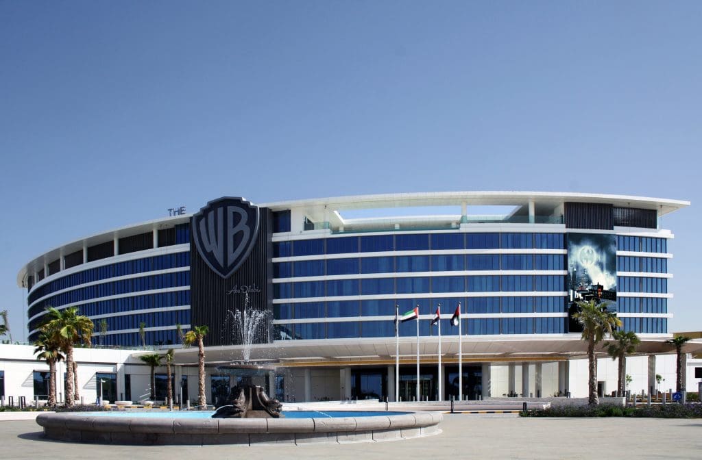  Warner Bros. hotel - The WB Abu Dhabi, Curio Collection by Hilton