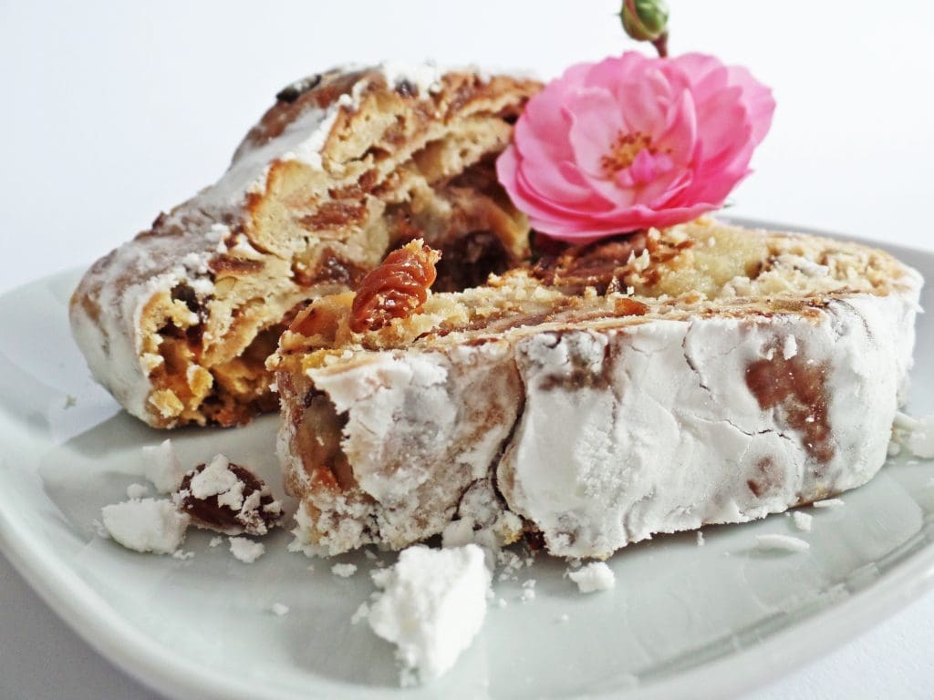  Christmas desserts -  Stollen Tunnel Cake