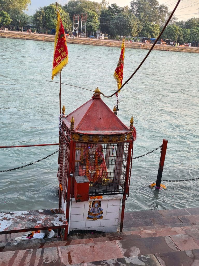 A-shrine-on-the-edge-of-the-holy-Ganga-puntuates-the-walk-along-the-Ghats-of-Haridwar