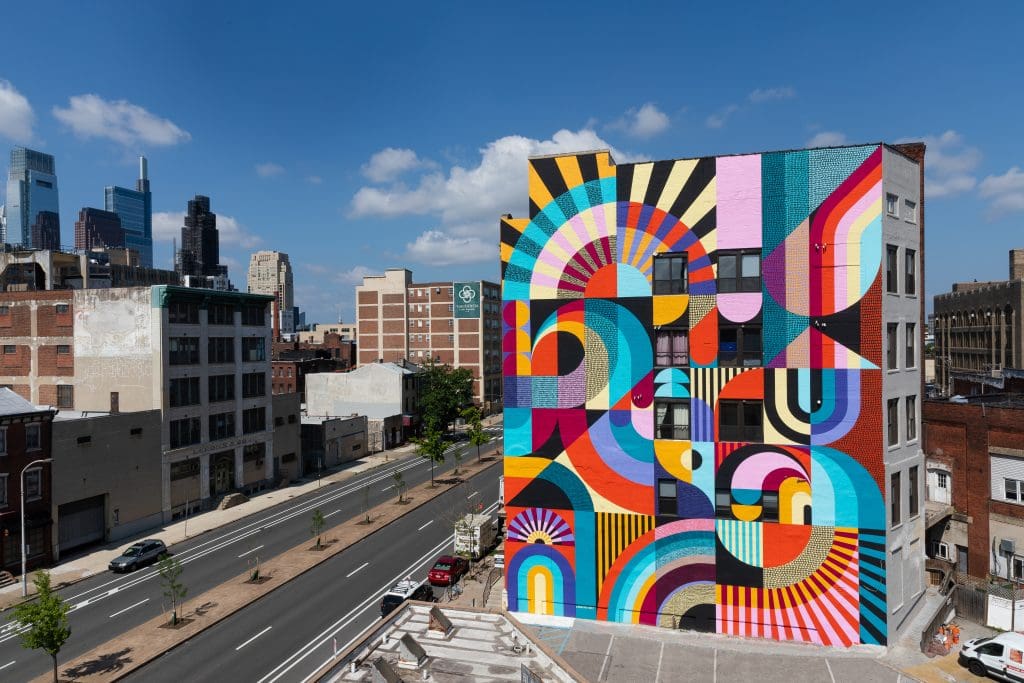 Folding the Prism © 2019 Mural Arts Philadelphia 