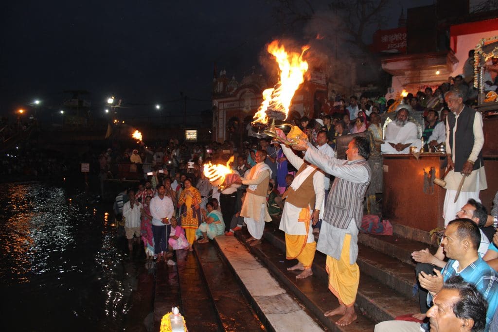 Visit Rishikesh and Haridwar  Ganga Aarti at Haridwar