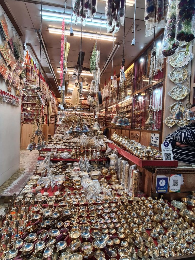 Rishikesh and Haridwar - top trips of 2022 for epic faith and spiritual calling 36 Shops-sell-every-kind-of-item-for-worship-for-pilgrims-in-Haridwar