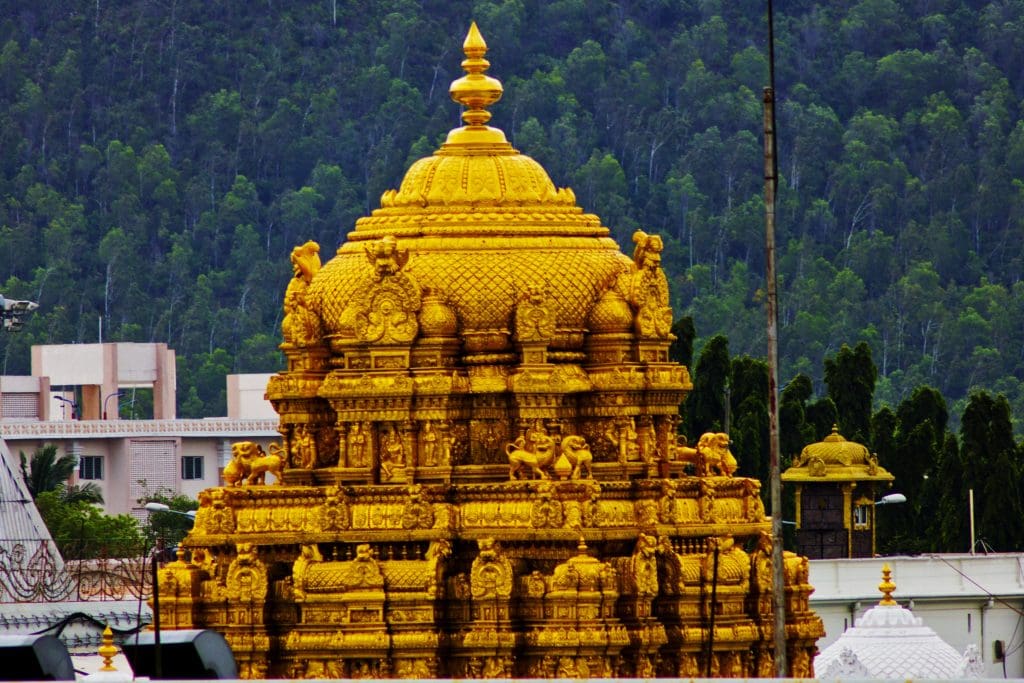 Temples to visit in South India -   Sri Venkateswara Swamy Vaari Temple, Andhra Pradesh 