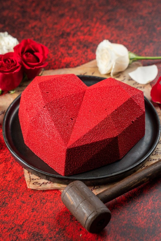 Valentine Special - Love is in the air for just the 2 of you! 26 St. Regis Mumbai Valentines Pinata