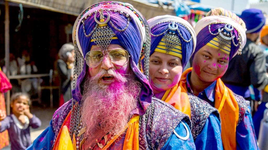 Vibrant Festivals and Fairs in March in India - Holla Mohalla