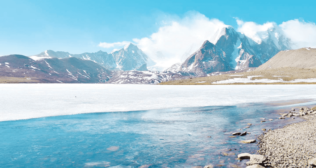 Gurudongmar lake - places to visit in scenic Sikkim