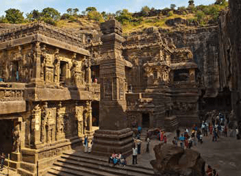  Ajanta Ellora, Maharashtra -  India's famous cultural destinations 