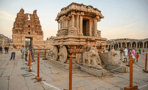 Bike rides in India - Hampi