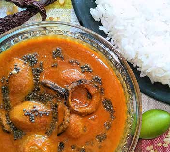 Dishes for vegetarian lovers -  Amado Curry