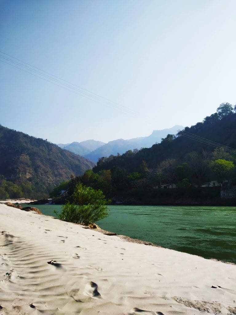   48 hours in Rishikesh  - Ganga River flowing from Tapovan  