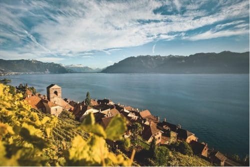 Lago de Ginebra No te pierdas la hermosa temporada dorada de Suiza 7 lugares capturados a través de la lente