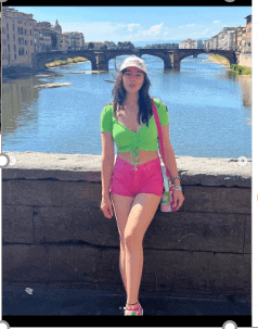 Sara Ali Khan : I love exploring new places 3 Celebrated Bollywood actor, Sara Ali Khan
