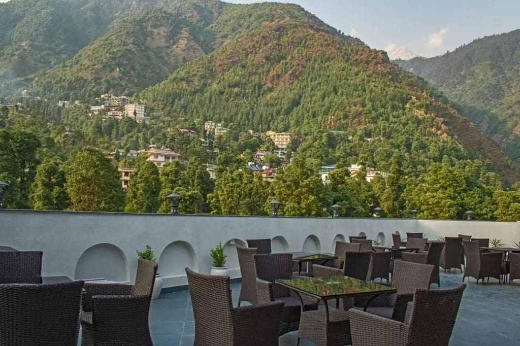 II183DiningAreaTemp10 1 Suba Group of Hotels opens Quality Inn Heritage Hotel in Mcleodganj