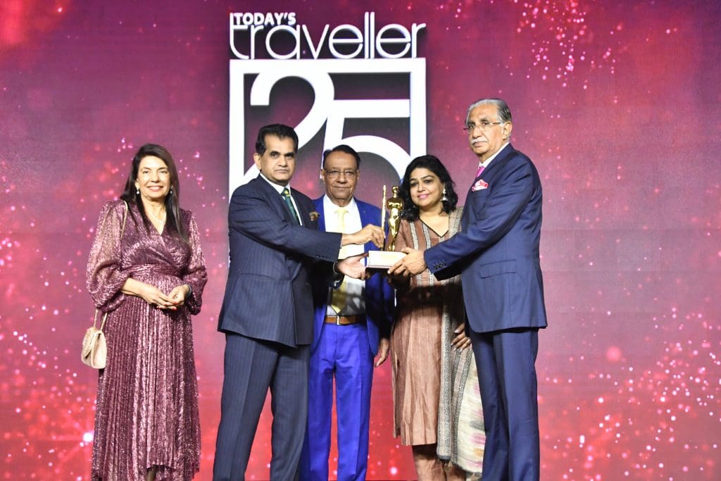 L to R: Kamal Gill, Executive Editor & Managing Director - Gill India Group, Amitabh Kant - G20 - Sherpa, Nakul Anand - Executive Director - ITC Ltd, Richa Sharma - General Manager - Corporate Communications - ITC Limited, Kewal Gill - Chairman - Todays Traveller 