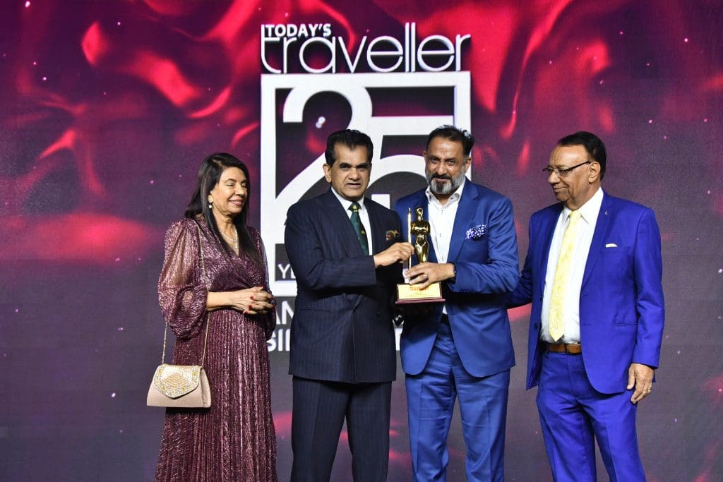   L to R: Kamal Gill, Executive Editor & Managing Director - Gill India Group, Amitabh Kant - G20 - Sherpa, Naveen Kundu - Managing Director - EbixCash Travel & Holidays Pvt. Ltd., Kewal Gill - Chairman - Todays Traveller  