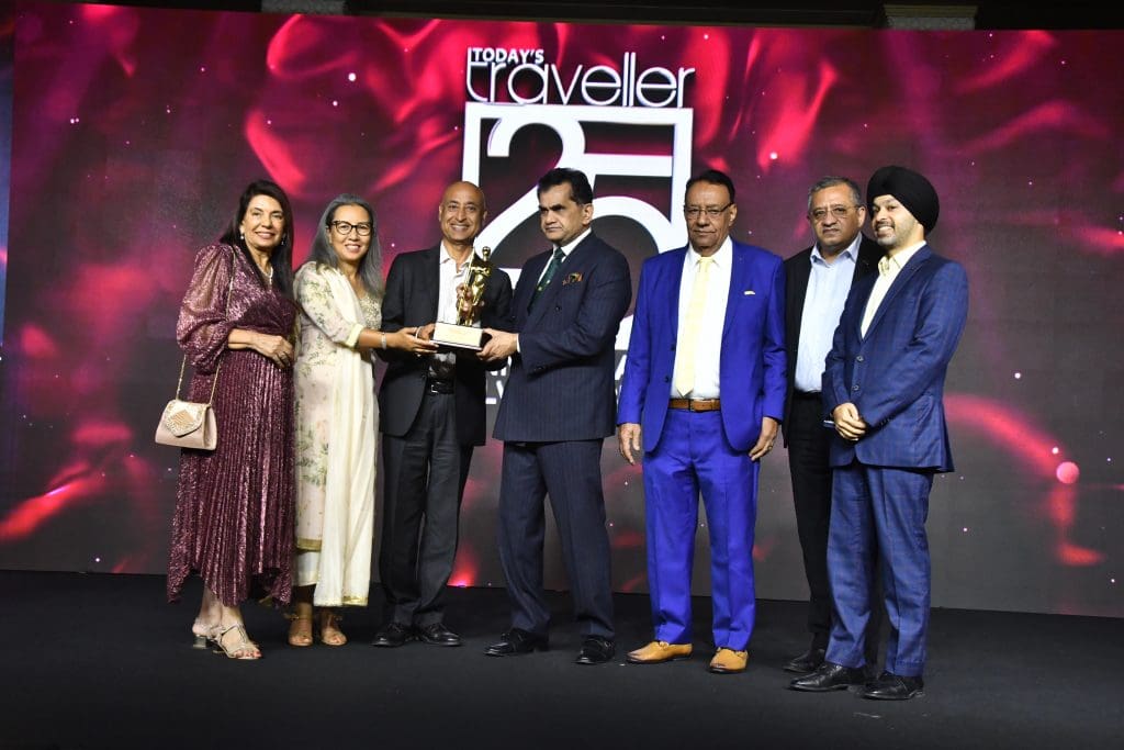 DSC 9983 Todays Traveller celebrates 25 years with Cover Launch of its Collector’s Edition-Champions of Change and prestigious Silver Jubilee Awards