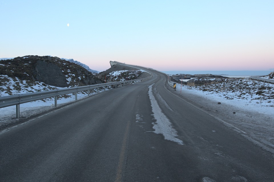 Los mejores viajes por carretera del mundo Atlantic Road en invierno