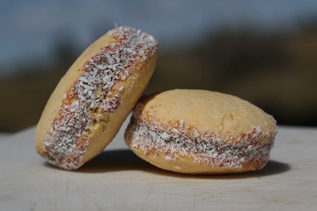  Alfajores filled with dulce de leche (milk caramel)