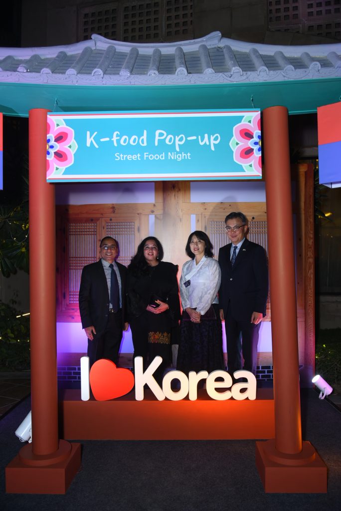 Nitin Kapur, MD,  Radisson Blu Plaza Delhi Airport,  Ashna Kapur, Gu Junghyun,H.E., Chang Jae-Bok, the ambassador of the Republic of Korea