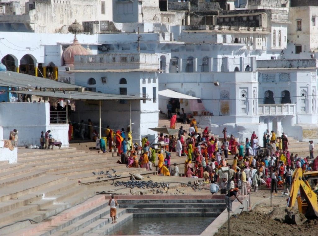 Pushkar Lake bis 1 A fascinating destination - Pushkar in Rajasthan offers 10 great attractions