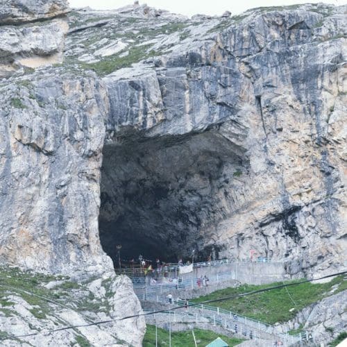 Amarnath Cave Temple - Praiseprayag, CC BY-SA 4.0,
 via Wikimedia Commons -  Pilgrim trips in India 