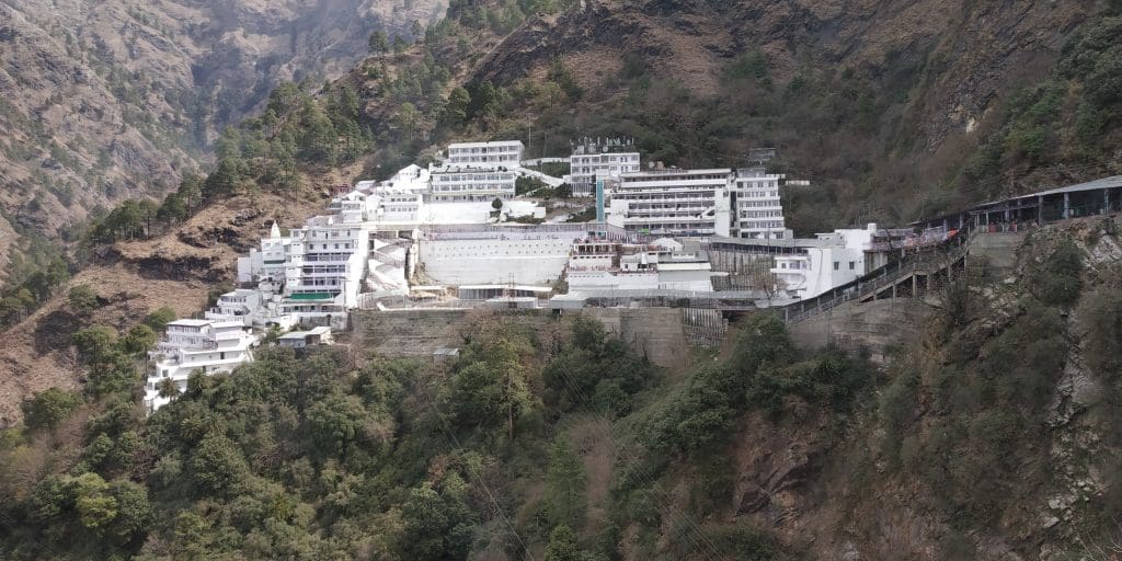 Vaishno Devi Temple  -  Pilgrim trips in India 