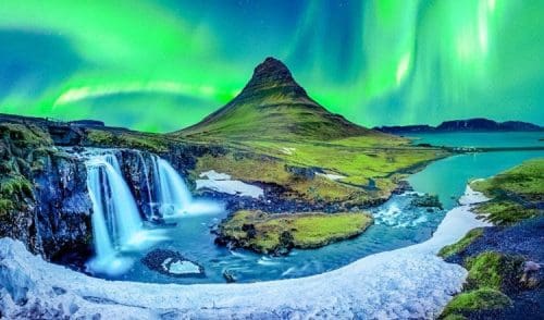  Iceland for a winter vacation 