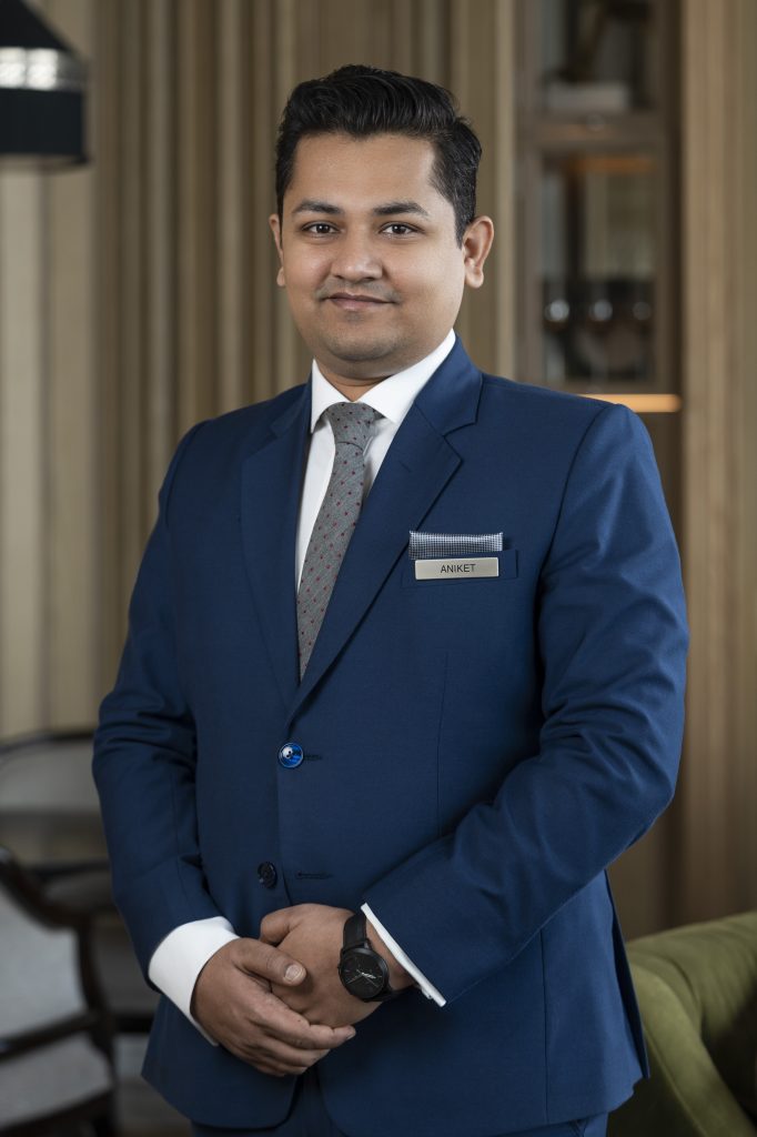 Aniket Jadhav, ama de llaves ejecutiva, The Ritz-Carlton, Pune