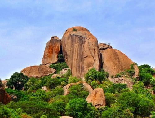 Bangalore Ramadevara Betta India Ramgiri Hills - Image courtesy Abhiman Singh from via Wikipedia Commons