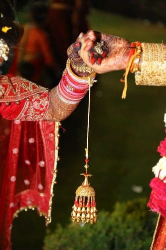 Couple Marriage Mehndi Hand India Indian Design 4947094 Traditional Punjabi weddings - 18 wonderful rituals of celebration