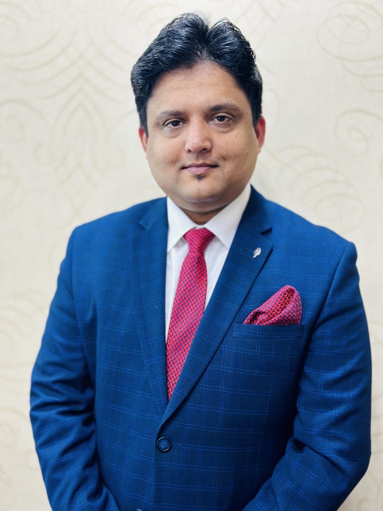 Kkeyur Sangani director de reuniones de Crowne Crowne Plaza Greater Noida