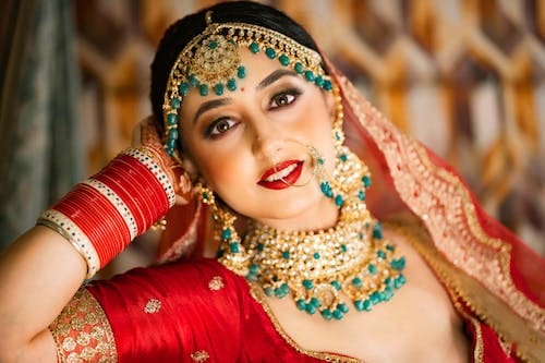 Beautiful Rajasthani jewellery - 6 famous styles 6 Meenakari jewellery