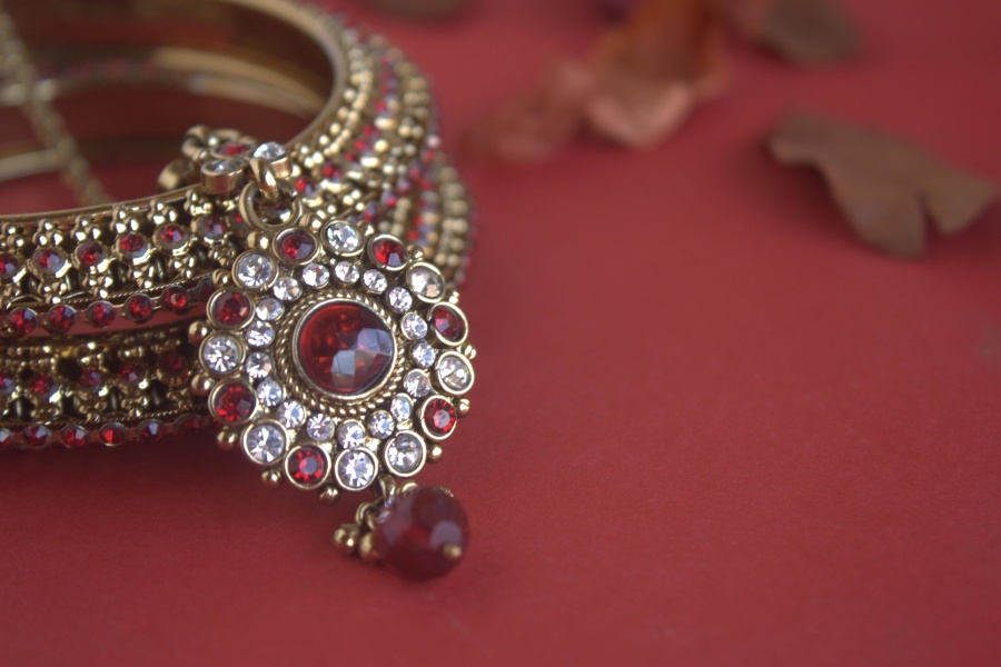 Bracelet with gemstones - Rajasthani jewellery