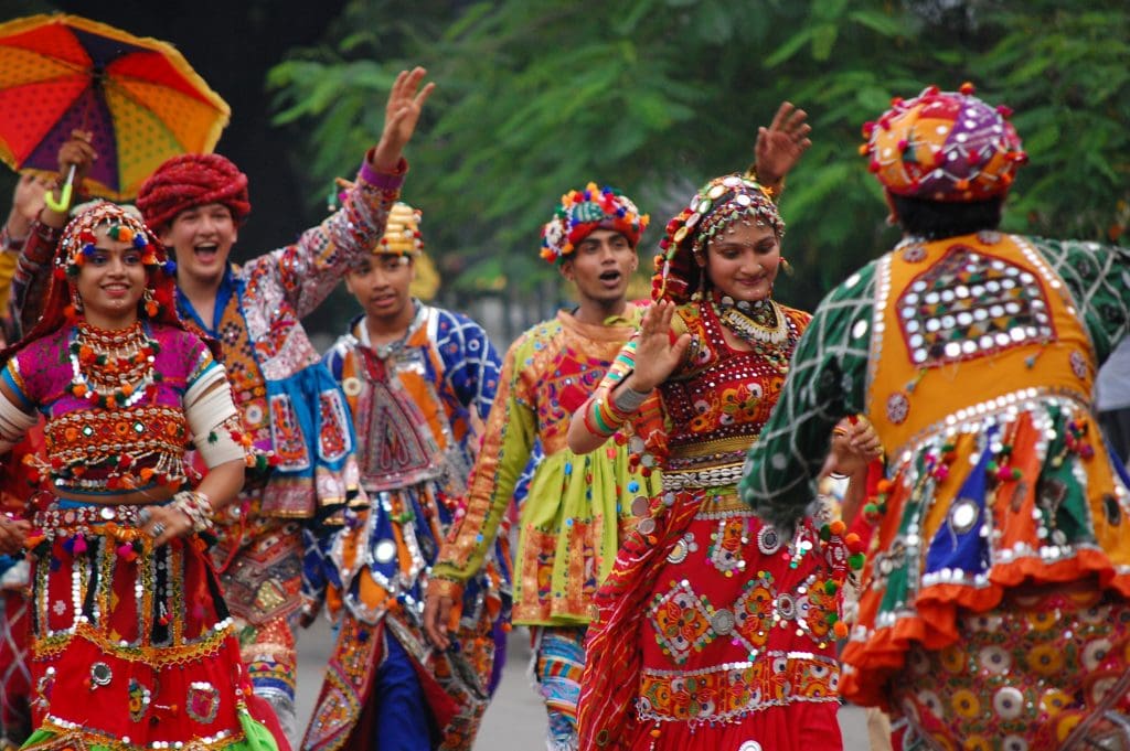Experience the vibrant Garba dance of Gujarat 1 Garba dance of Gujarat