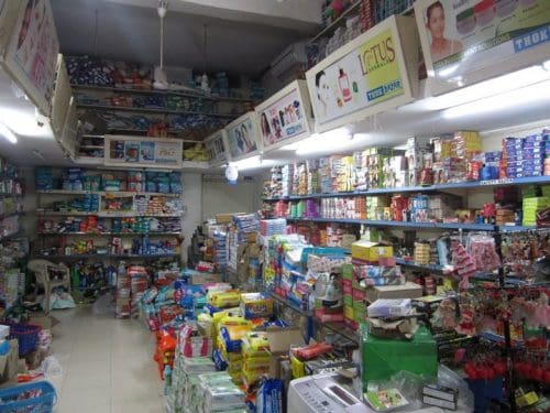 Aminabad thok (wholesale) bazaar Image courtesy: Faizankh via wikipedia commons