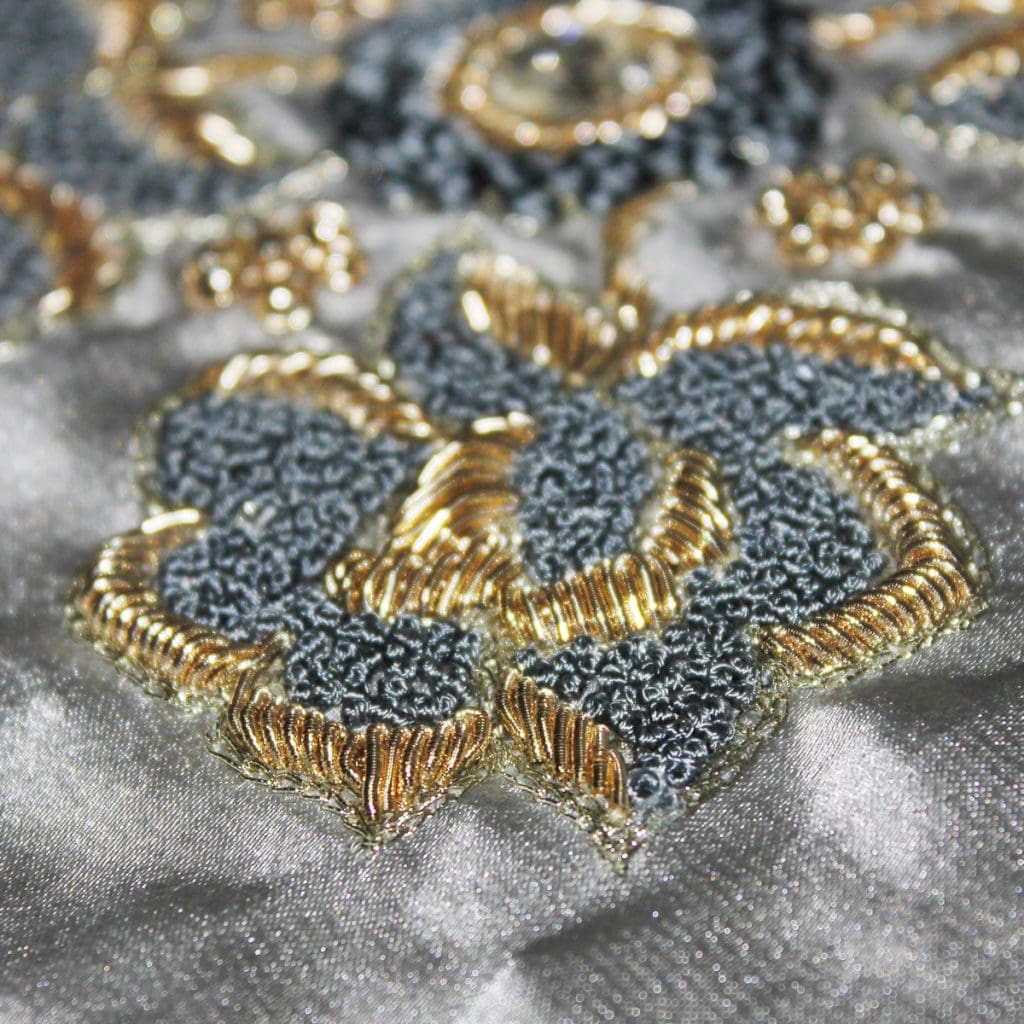 Zardozi Embroidery Art Form Image : Zarood via Wikipedia Commons