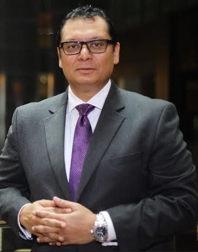 Thomas Abraham, vicepresidente ejecutivo, hospitalidad de VRO