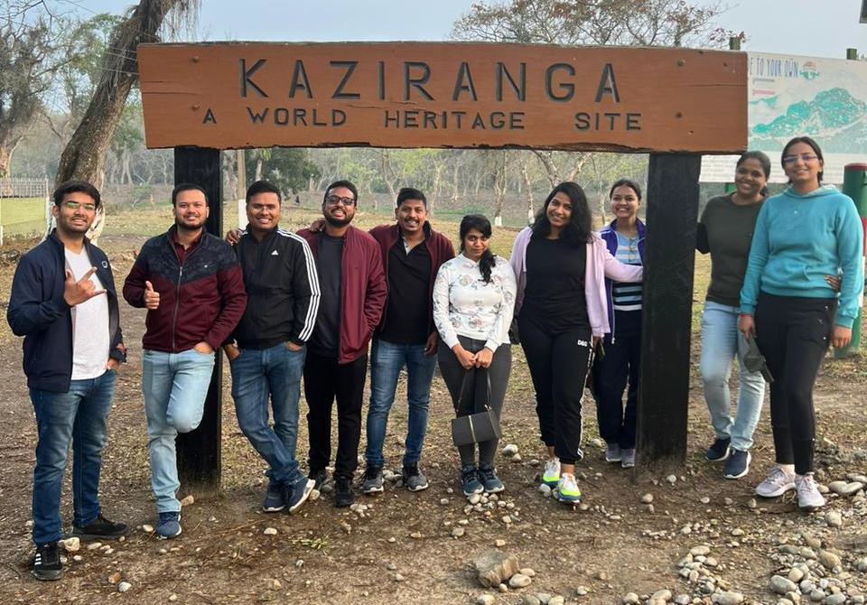 IIS OT de lotes de 2021 y 2022 visitando el Parque Nacional de Kaziranga - Noreste de India