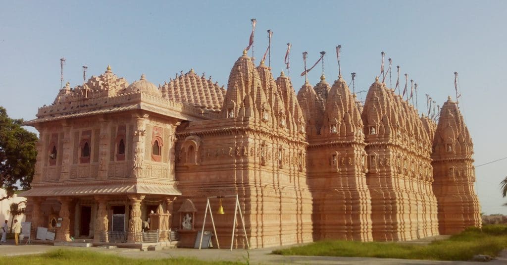 Jain Temple at Bhadreshwar, Kutch, Gujarat. Image credit: Nizil Shahvia Wikipedia Commons