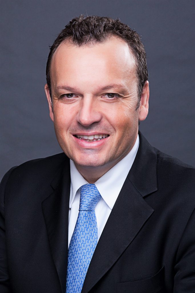 Gilles Cretallaz, Director de Operaciones, Dusit International;  Dusit Hoteles y Resorts