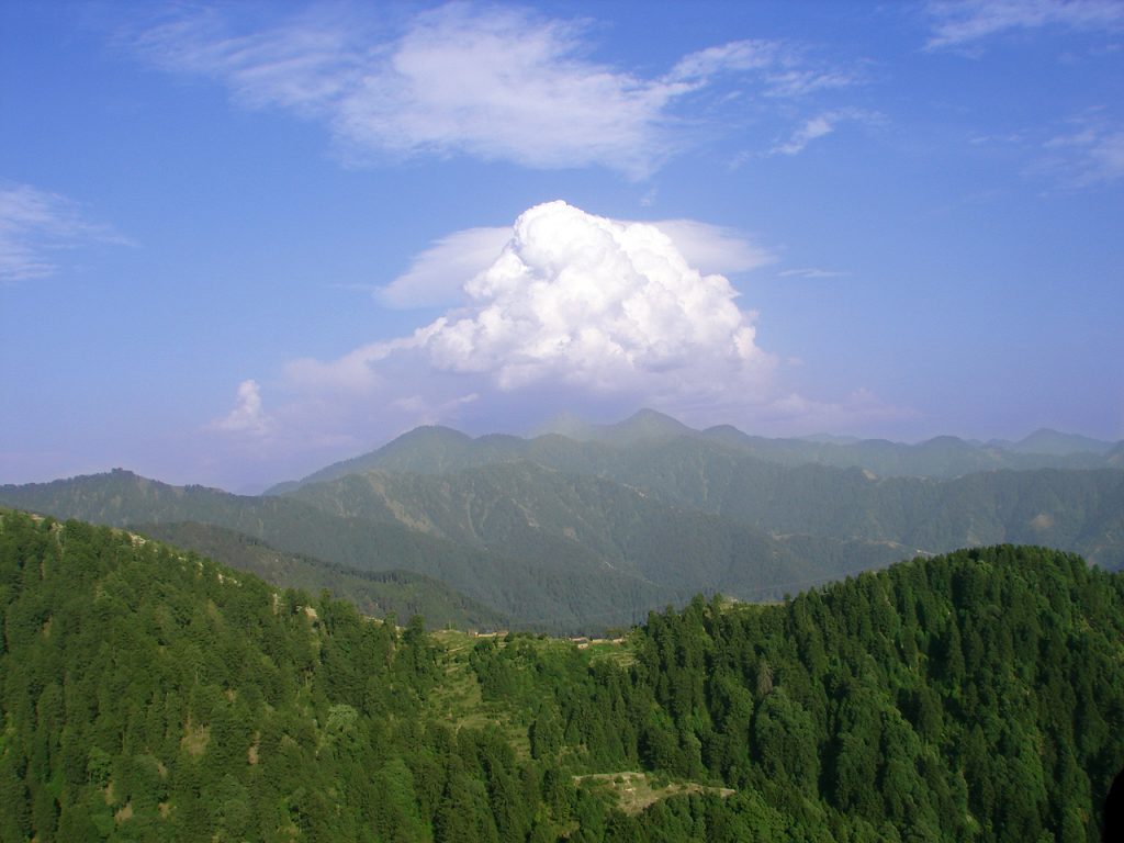   Tribal Heritage Hotspots of Himachal Pradesh: Chamba Valley. Image courtesy: Voobie via Wikipedia Commons
