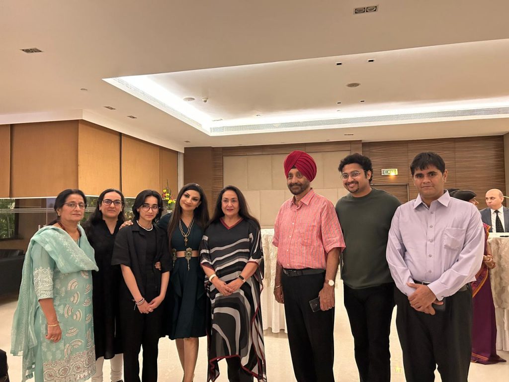 El Grupo de Hospitalidad LaLiT Suri organiza un evento especial para personas Neurodivergentes 1 El Grupo de Hospitalidad LaLiT Suri organiza un evento especial para Personas Neurodivergentes