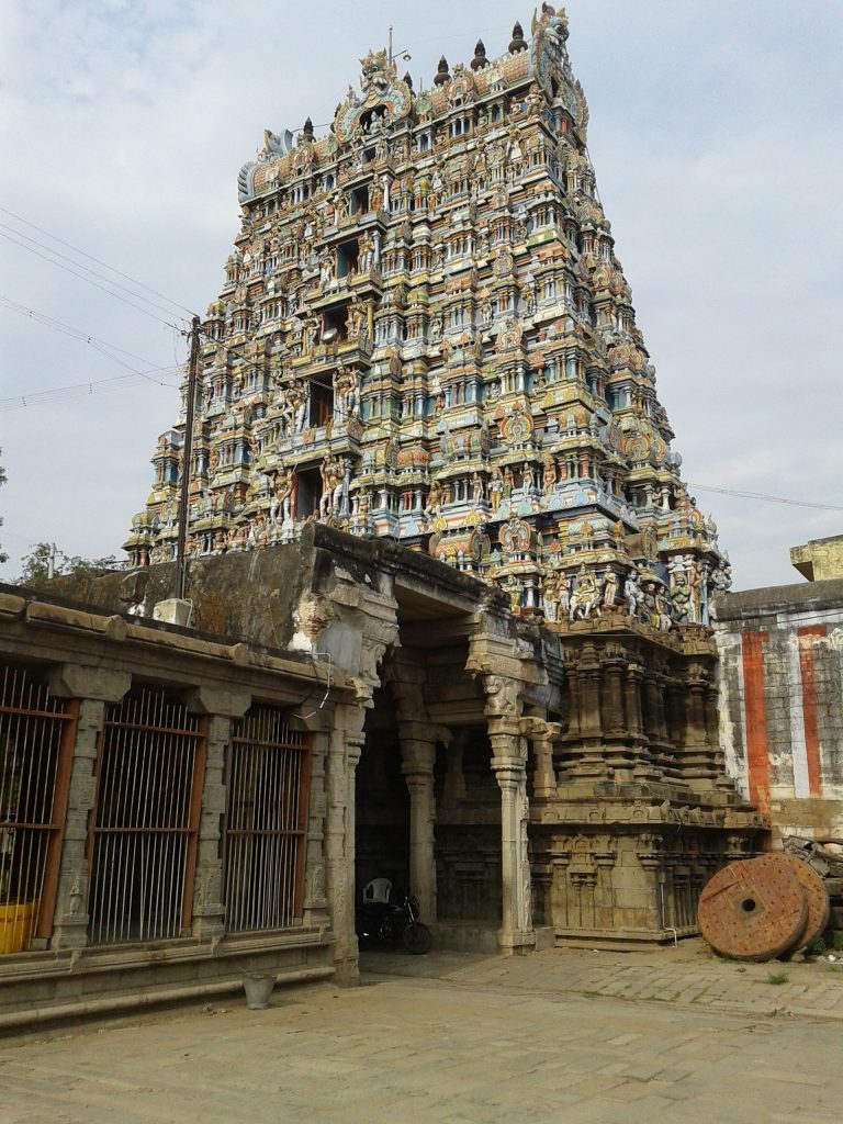 Vacaciones monzónicas: templo de Nellaiappar Imagen cortesía: Ssriram mt a través de Wikipedia Commons