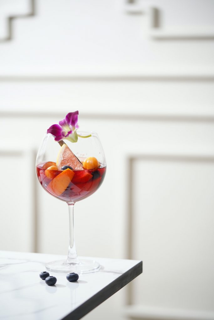 Eating places and great bars topping the Food and Wine Scene:  Signature Sangria Au Vin Rouge : Wine Cocktail