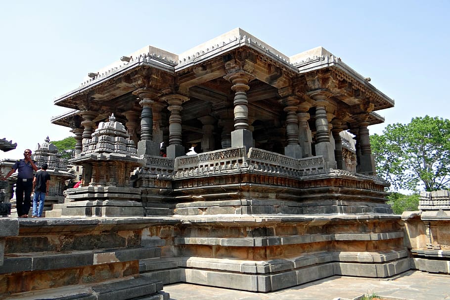    Temples in Karnataka  - Hoysaleswara Temple, Halebidu 